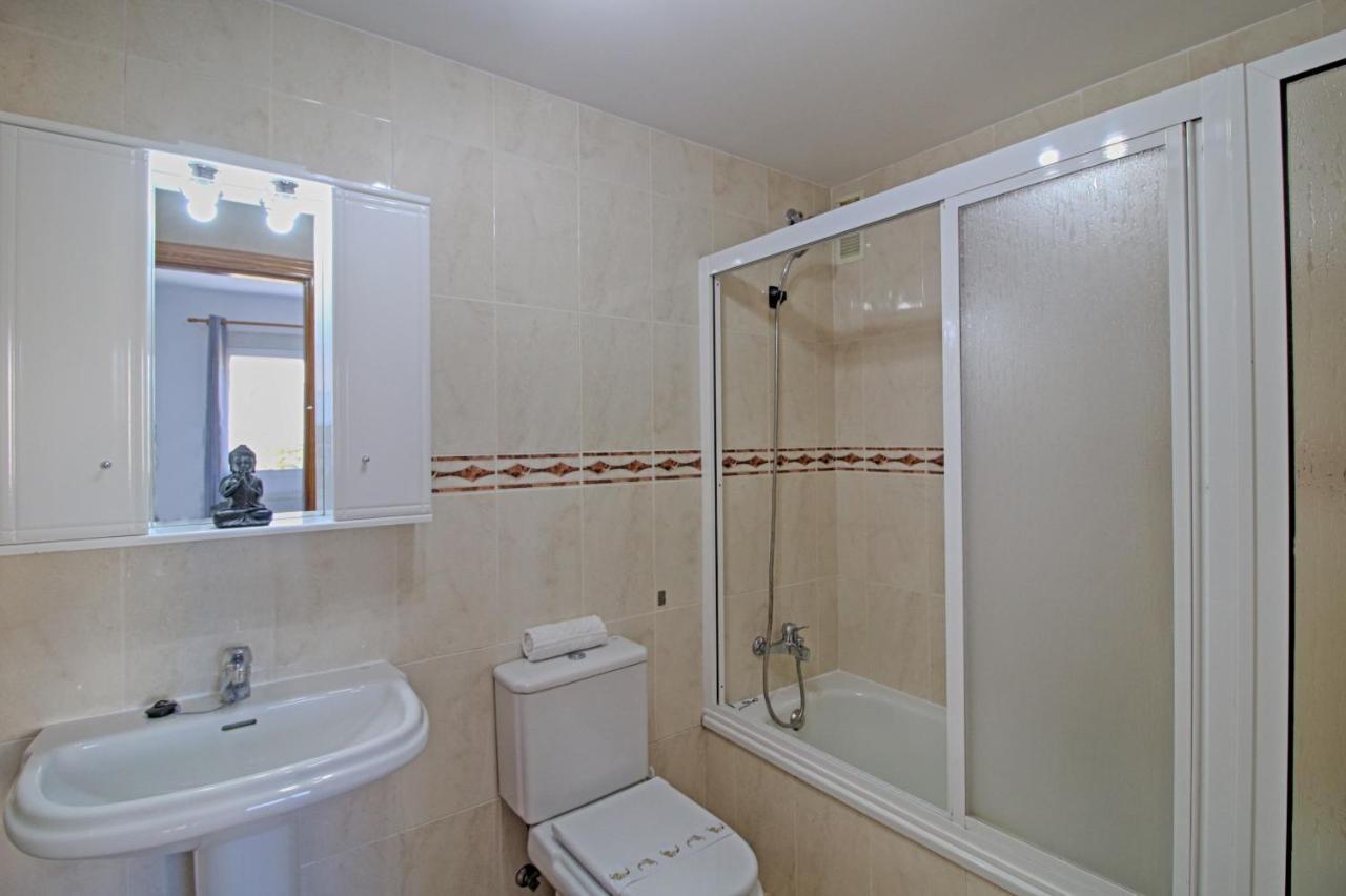 Ferienwohnung Apartamento Pueblo II Con Parking Privado Calp Exterior foto